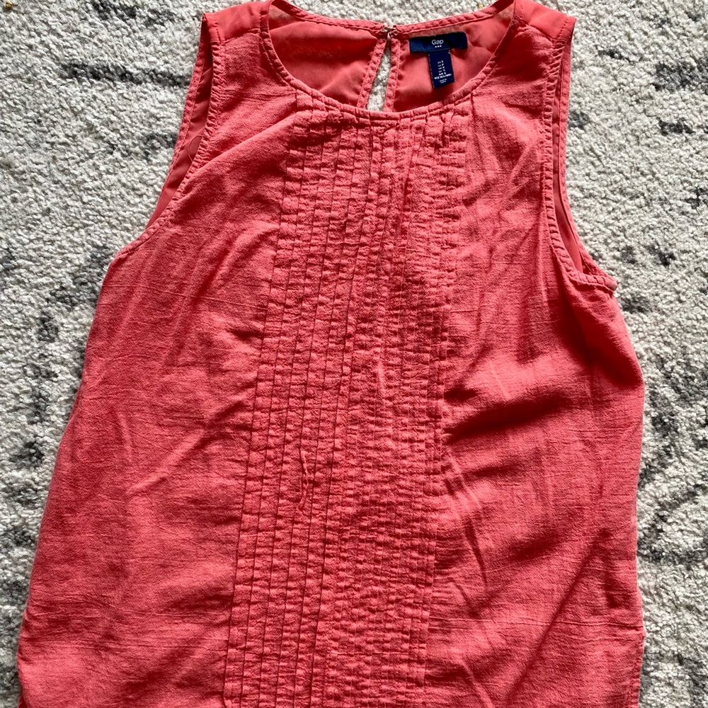 GAP Tank Top